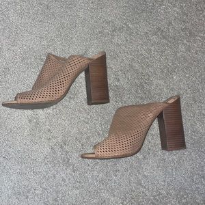 Tan wedges